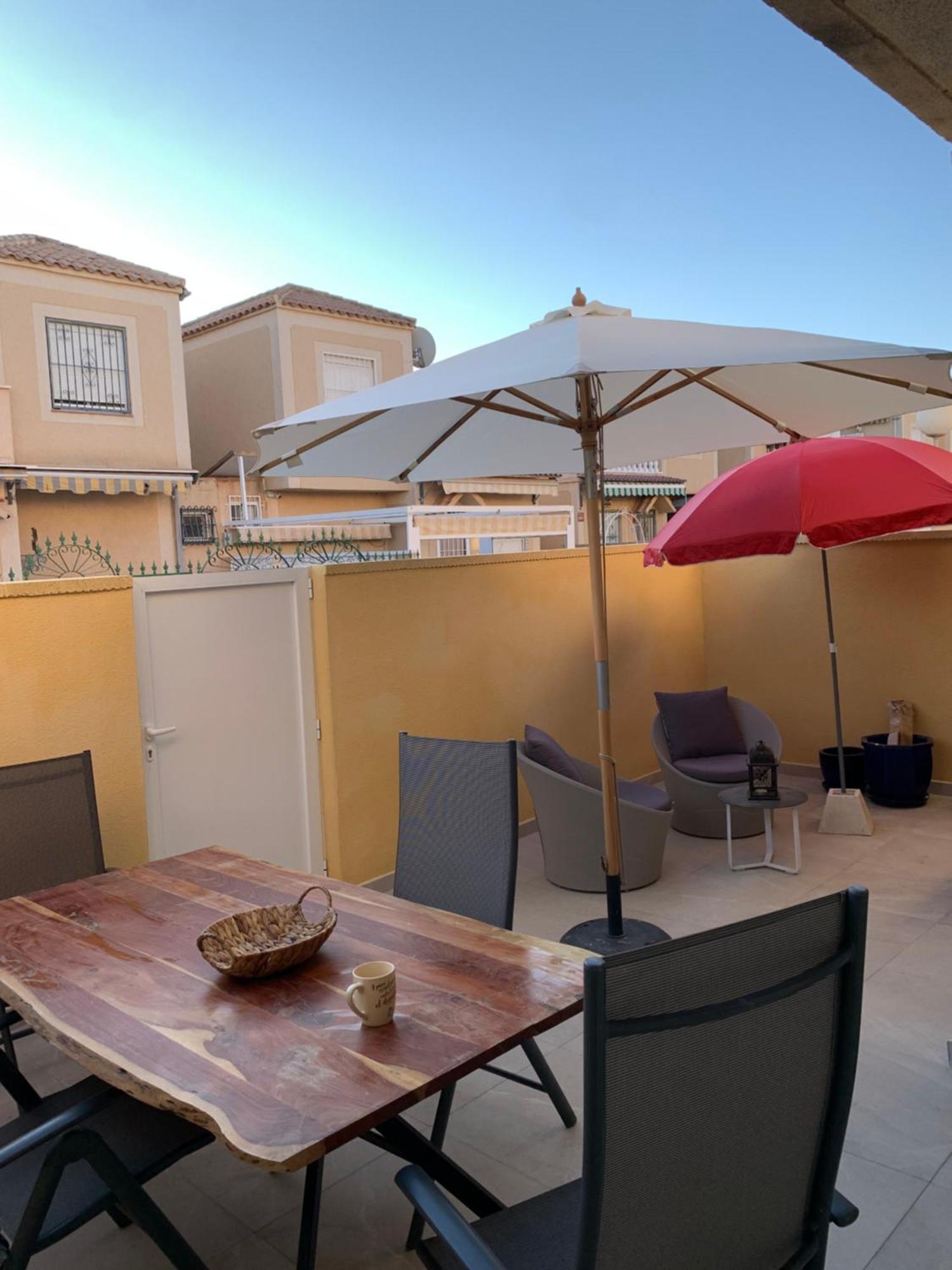 Holiday House Torrevieja Exterior photo